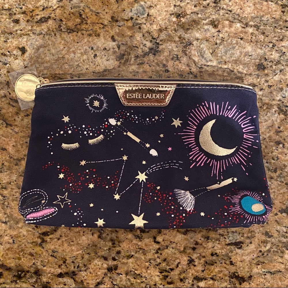 NWOT Estée Lauder Space Makeup Bag